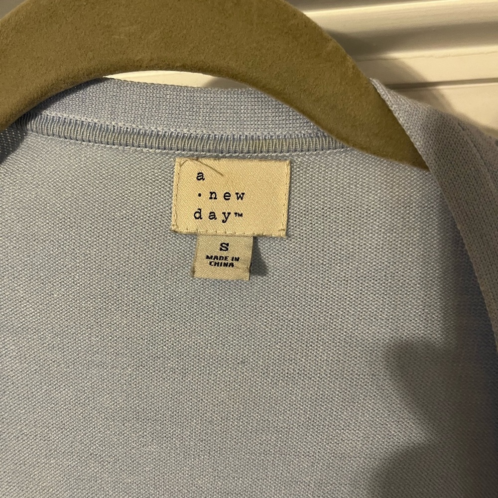 Light Blue cardigan - Picture 3 of 5